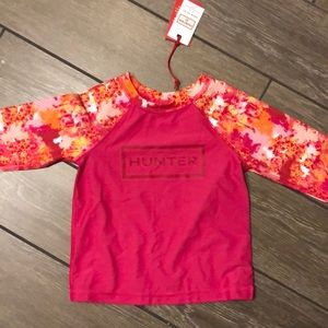 Hunter rash guard